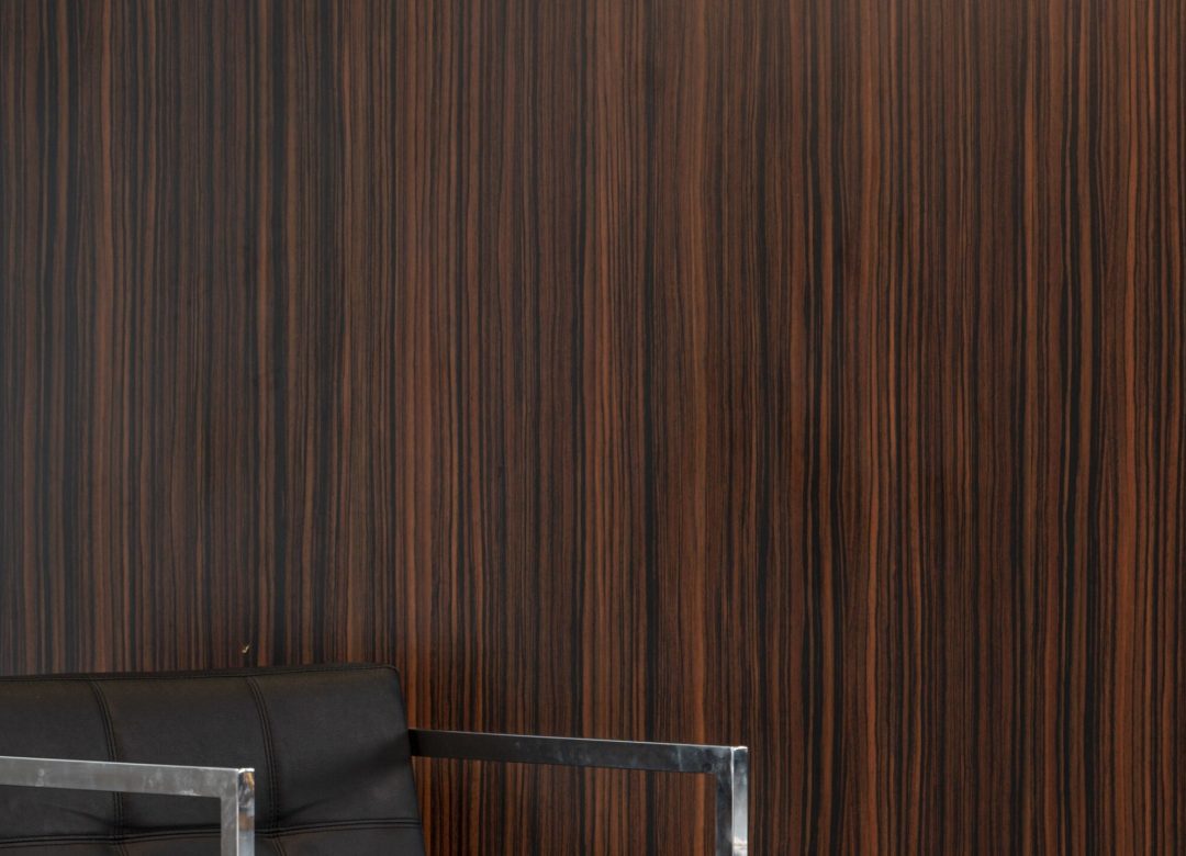 empty-modern-room-with-furniture